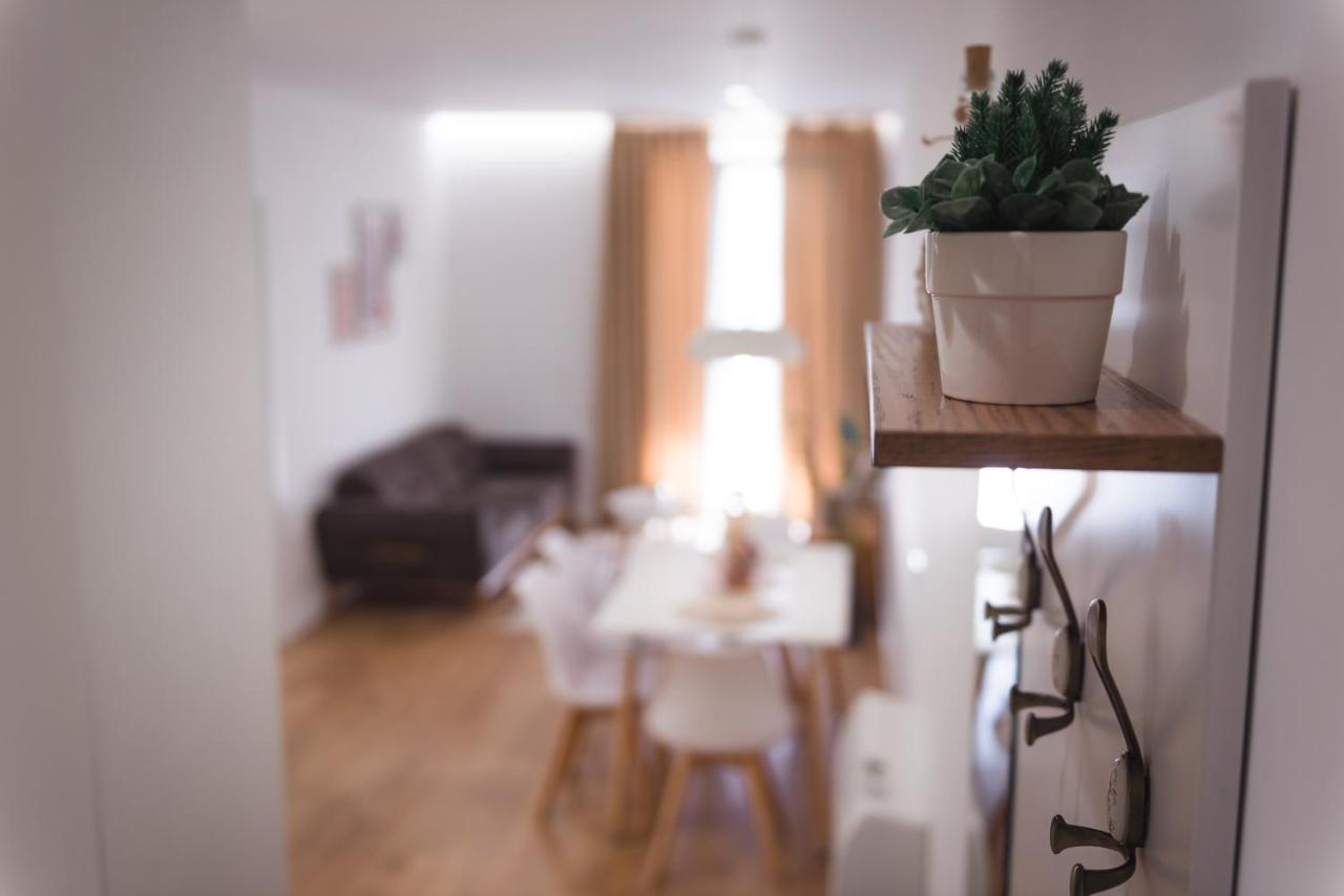 Tam Skanderbeg Square City Center Apartment No4 Tirana Buitenkant foto